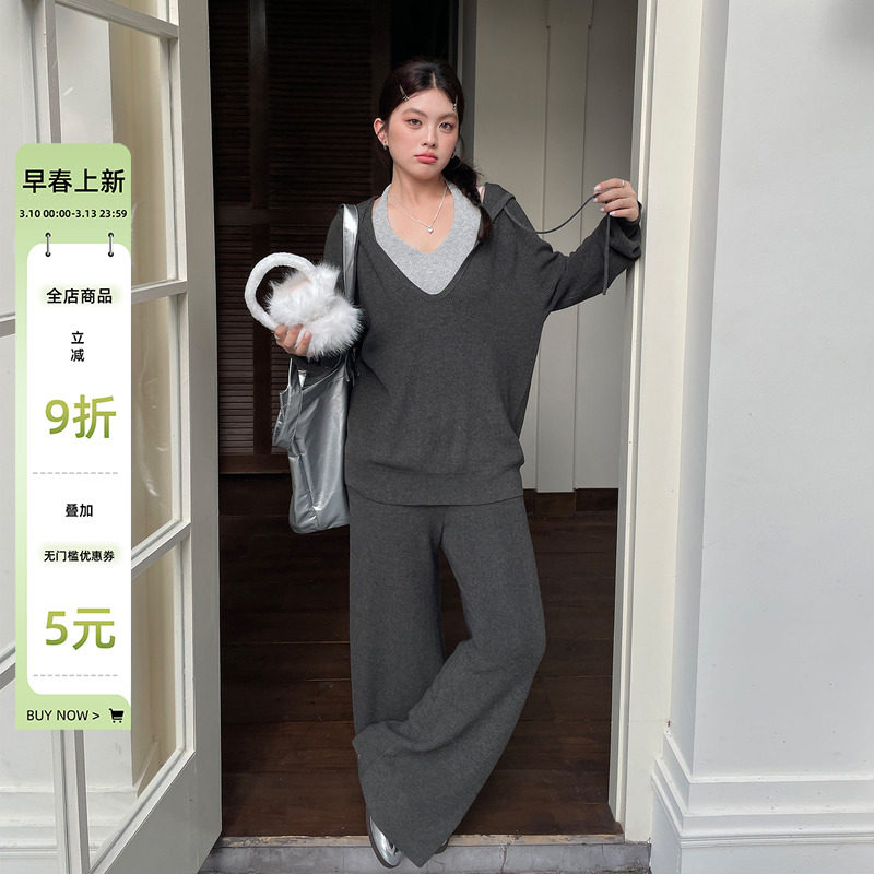 早秋氛围感穿搭套装大码女装挂脖背心慵懒高级感毛衣休闲裤三件套