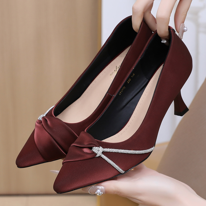 细跟高跟女鞋浅口小皮鞋软底单鞋