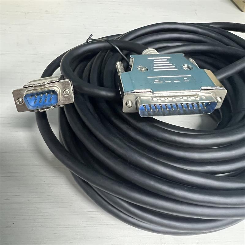 三菱触摸屏通讯线GT01-C30R4-25P C50R4 C100R4 C120R4 C300R4