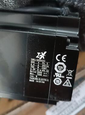 安川伺服X SGMXJ-08AUA6SC2 01 02 04AUA6S/CC2 SGMXJ-04AUA6CC2