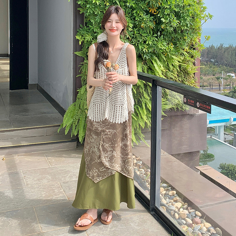 法式镂空罩衫连衣裙套装女2025夏季新款超好看度假风吊带裙两件套,女装套装/套裙,2C103