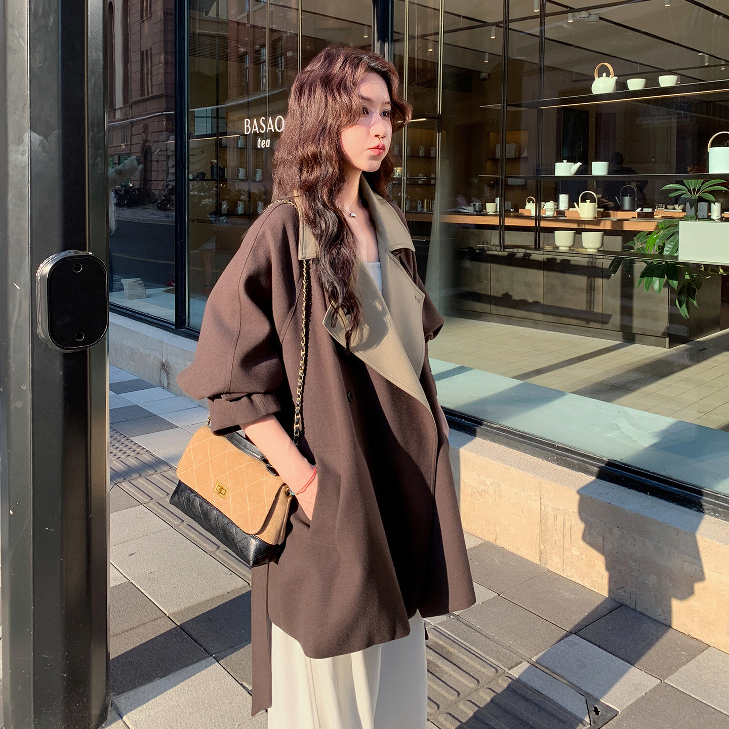 咖色高级感时尚毛呢外套女2025冬季新款韩版收腰显瘦百搭呢子大衣,女装短外套,2C103
