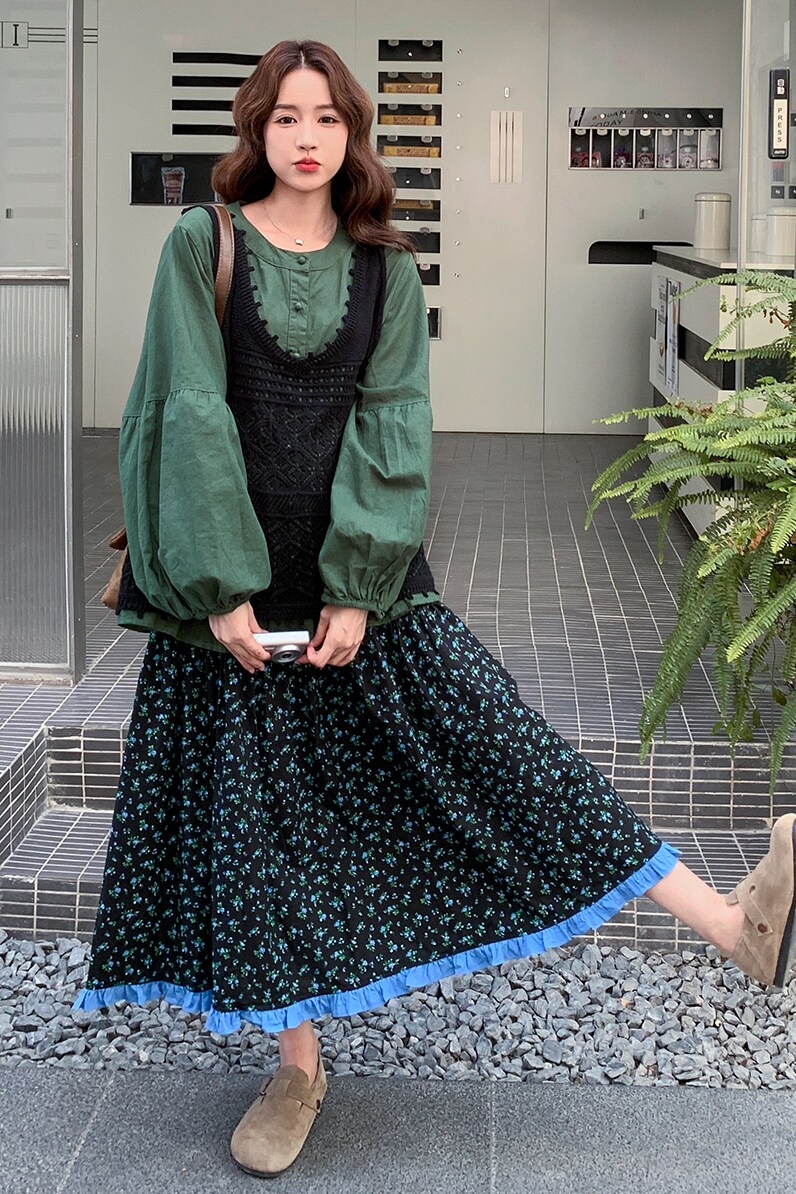 减龄衬衫罩衫碎花半身裙套装女秋季盐系轻熟巨好看超火ootd三件套,女装套装/套裙,2C103