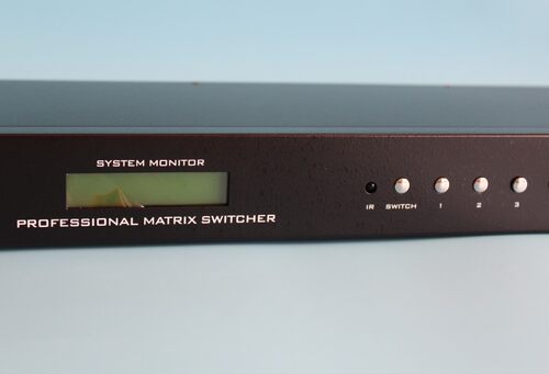 音视频4进4出四进四出VGA矩阵切换器共享数字会议@迈拓MT-VT414