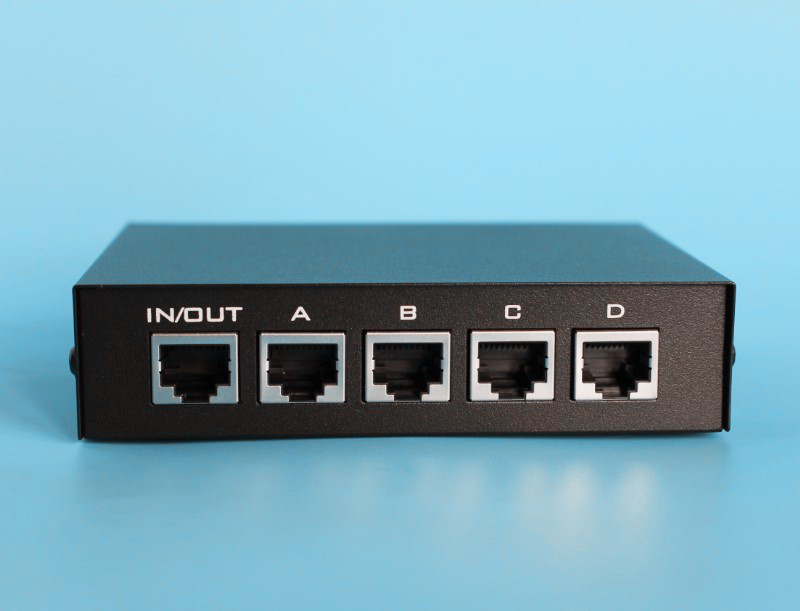 4口RJ45网络内外网切换器共享器百兆以太网4进1出@迈拓MT-RJ45-4