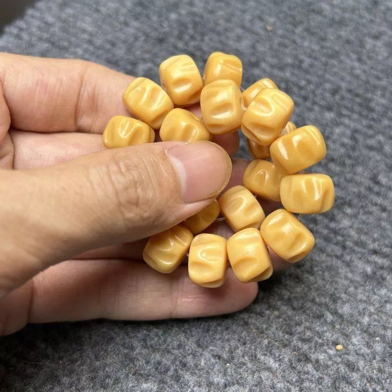 黄色天然鹿骨雕刻百香籽手串高油
