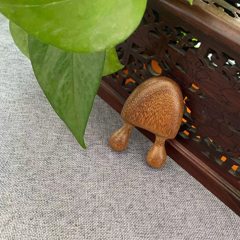 新品金丝绿檀木按摩梳头部鼻子按