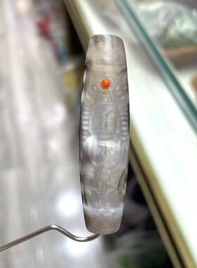 藏式藏式风化老天珠雕刻佛像吊坠