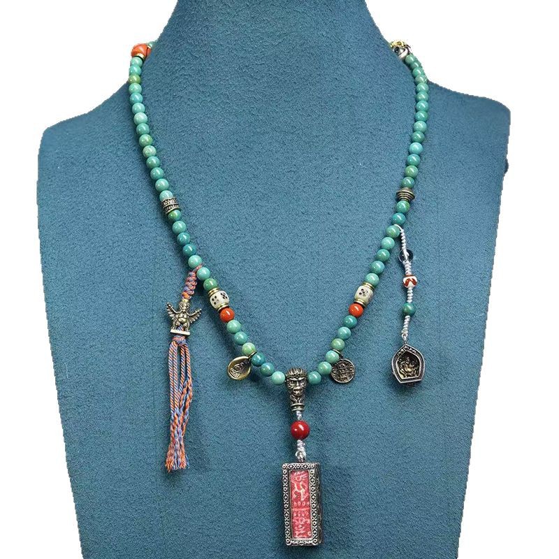 藏式文玩随身唐卡不动明王嘎乌盒