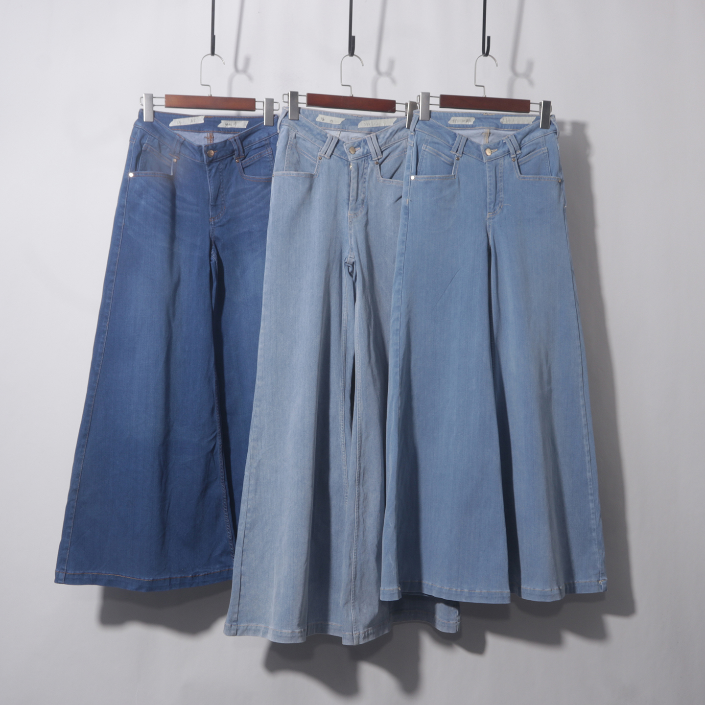 超大裤脚阔腿裤 低腰 V型腰大喇叭裤美式复古水洗蓝超好看牛仔裤