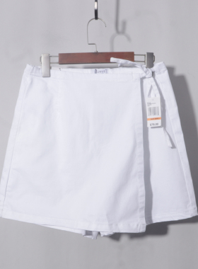 78美刀白色牛仔裤裙白色A字女夏季高腰显瘦口袋百搭短裤开合高腰