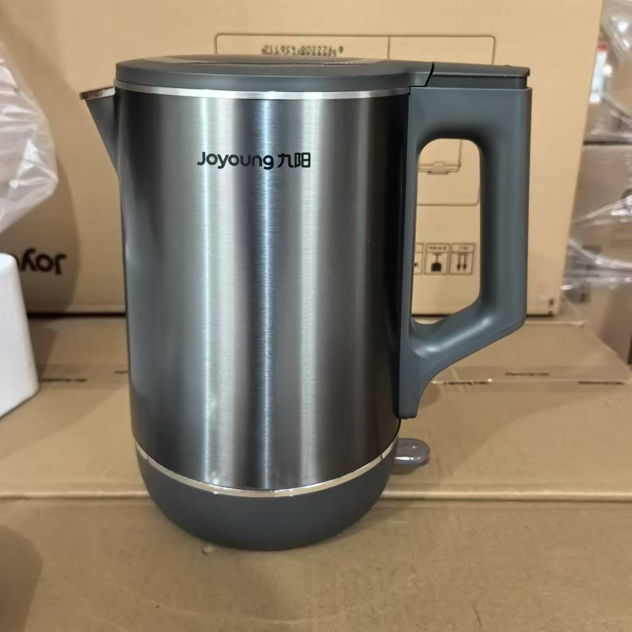 九阳电热水壶烧水壶大容量316L无缝内胆U底轻音速沸家用防烫17WU2