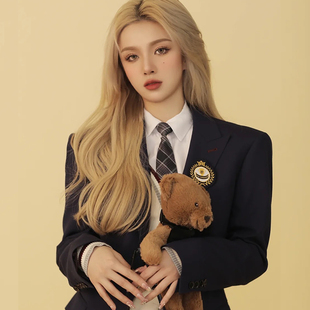 原创设计欧美INS女团亚麻金假发女长卷发实用可盐可甜仙女发