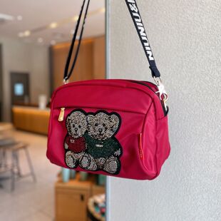 夏季旅游包包女2025新款轻奢小众高级感牛津布女士斜挎包超火小包