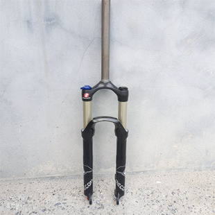 26寸碟刹铝合金前叉肩控锁死气压气叉 速联自行车山地车避震前叉