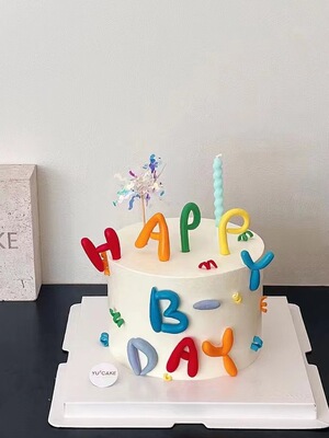 彩色HAPPYB-DAY摆件彩色字母
