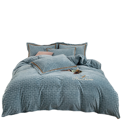 高档冬天床上用品牛奶绒轻奢刺绣