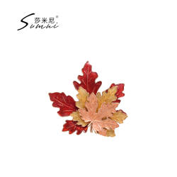 莎米尼欧美时尚饰品新年配饰立体加拿大枫叶 胸针滴釉胸针女新款