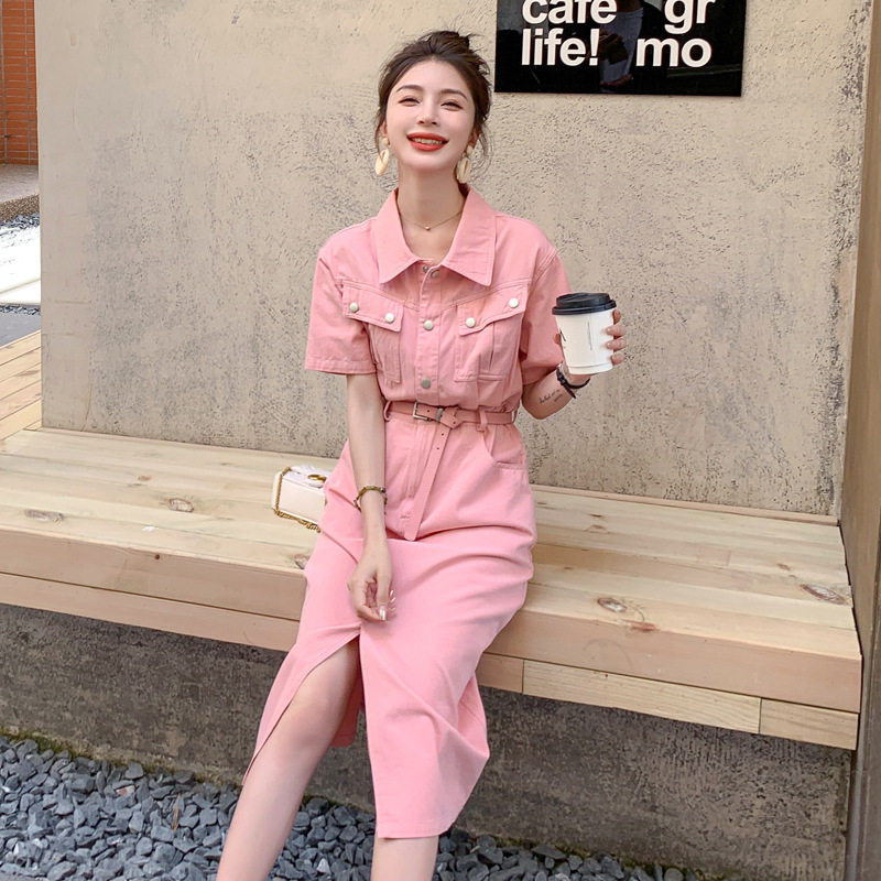 粉色系腰带开叉薄款牛仔连衣裙女2025夏装新款高端衬衫领显瘦裙子
