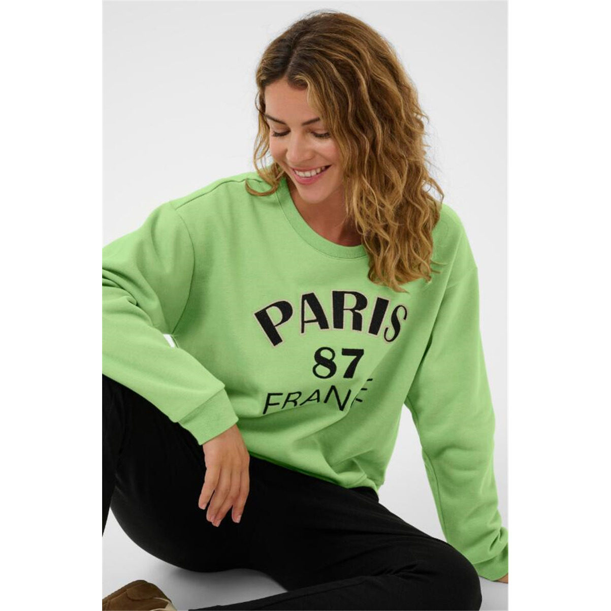 法国单纯元 GW新款 美式复古字母印花圆领卫衣女宽松加绒套头上衣,女装/女士精品,卫衣/绒衫,淘宝优惠券,粉丝福利购,淘宝优惠卷