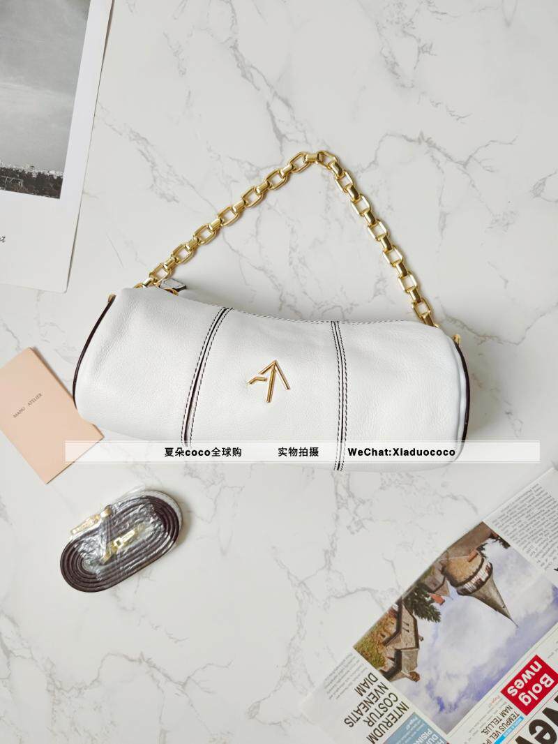 现货Manu Atelier马努箭头链条包圆筒包手提包小拎包牛皮小包白色