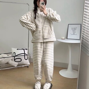 家居服套装 可外穿冬天 珊瑚绒情侣睡衣女加绒拉链法兰绒男士 秋冬季