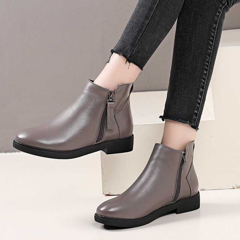 早秋马丁靴女2025新款平底短靴百搭真皮靴子秋冬季单靴大码女鞋子,女鞋,时装靴,淘宝优惠券,粉丝福利购,淘宝优惠卷