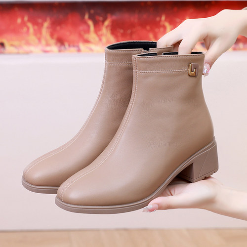 2025新款女鞋春秋单靴子马丁靴子