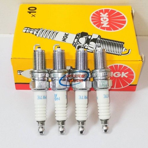 NGK火花塞DCPE7E适用铁马400流浪者D7EA DCPR6E D7RTC/D8TC/A8YC