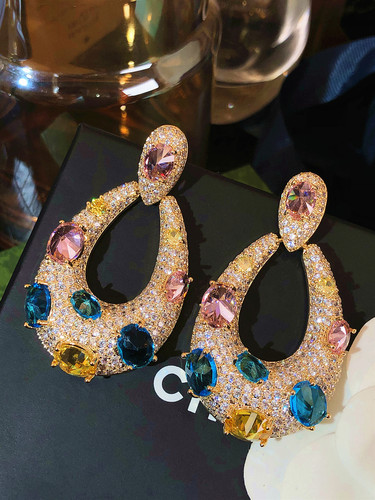 高级感时尚复古港风宝款大耳环