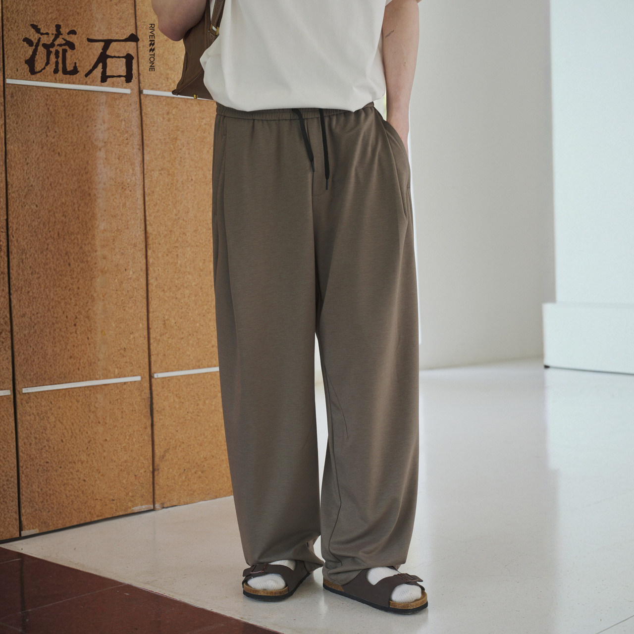 流石男装经典弯刀休闲裤2026年春季新款男士莱赛尔t时尚长裤子