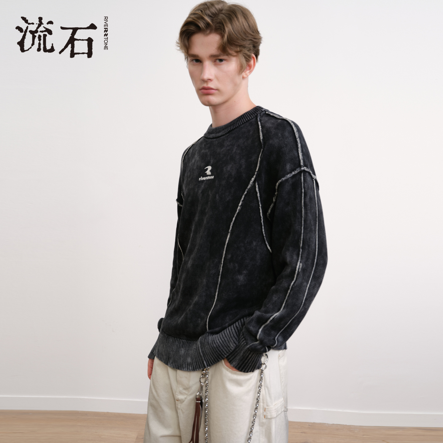商场同款流石男装刺绣运动风毛衣