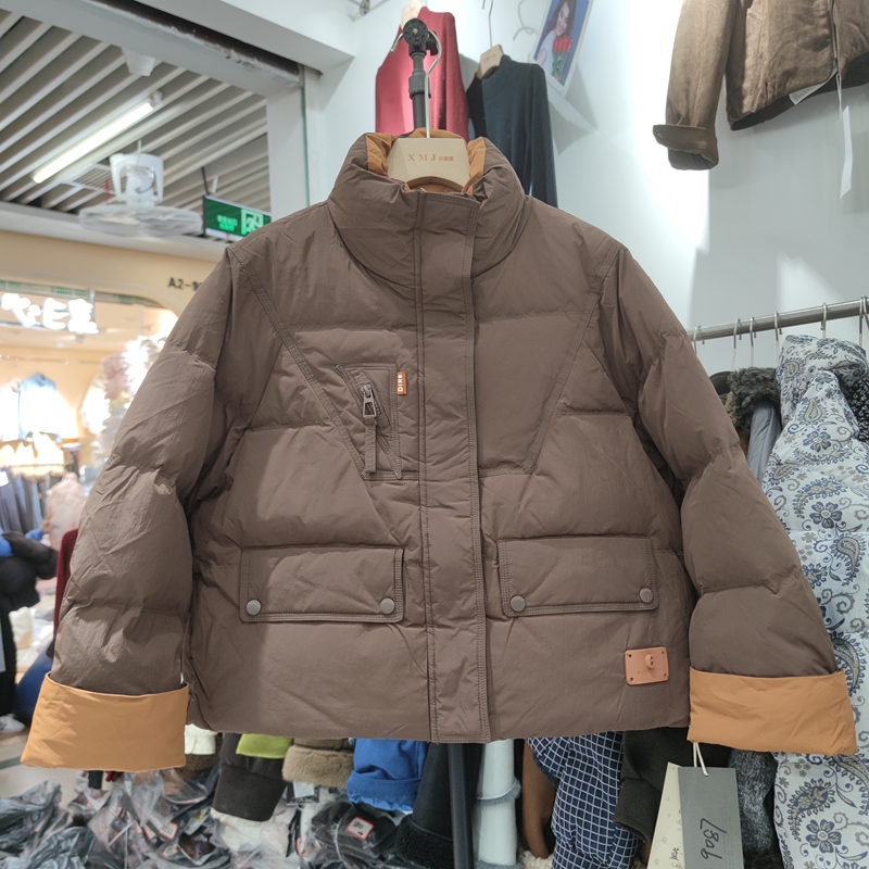 9087秋冬新款女立领长袖纯色羽绒服外套宽松保暖上衣袖子卷边