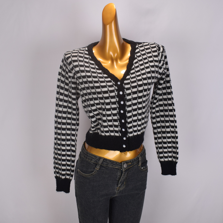 马海毛单排扣V领短款上衣外套女