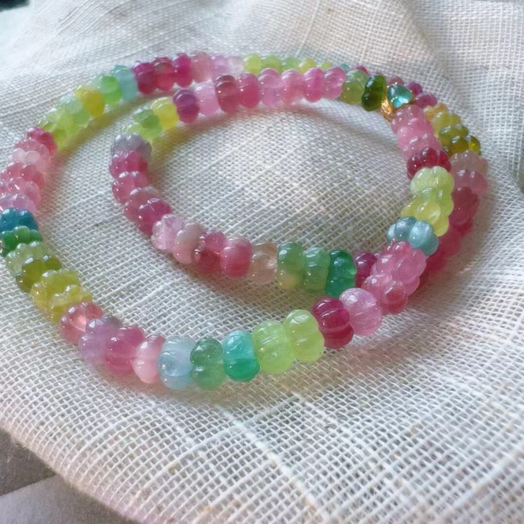 魅晶天然水晶晶体通透手工雕刻甜艳色碧玺南瓜珠双圈手链