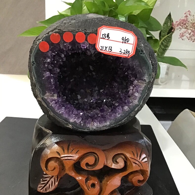 天然紫水晶巴西乌拉圭紫晶洞钱袋子办公室小摆件乌拉圭原石钱袋