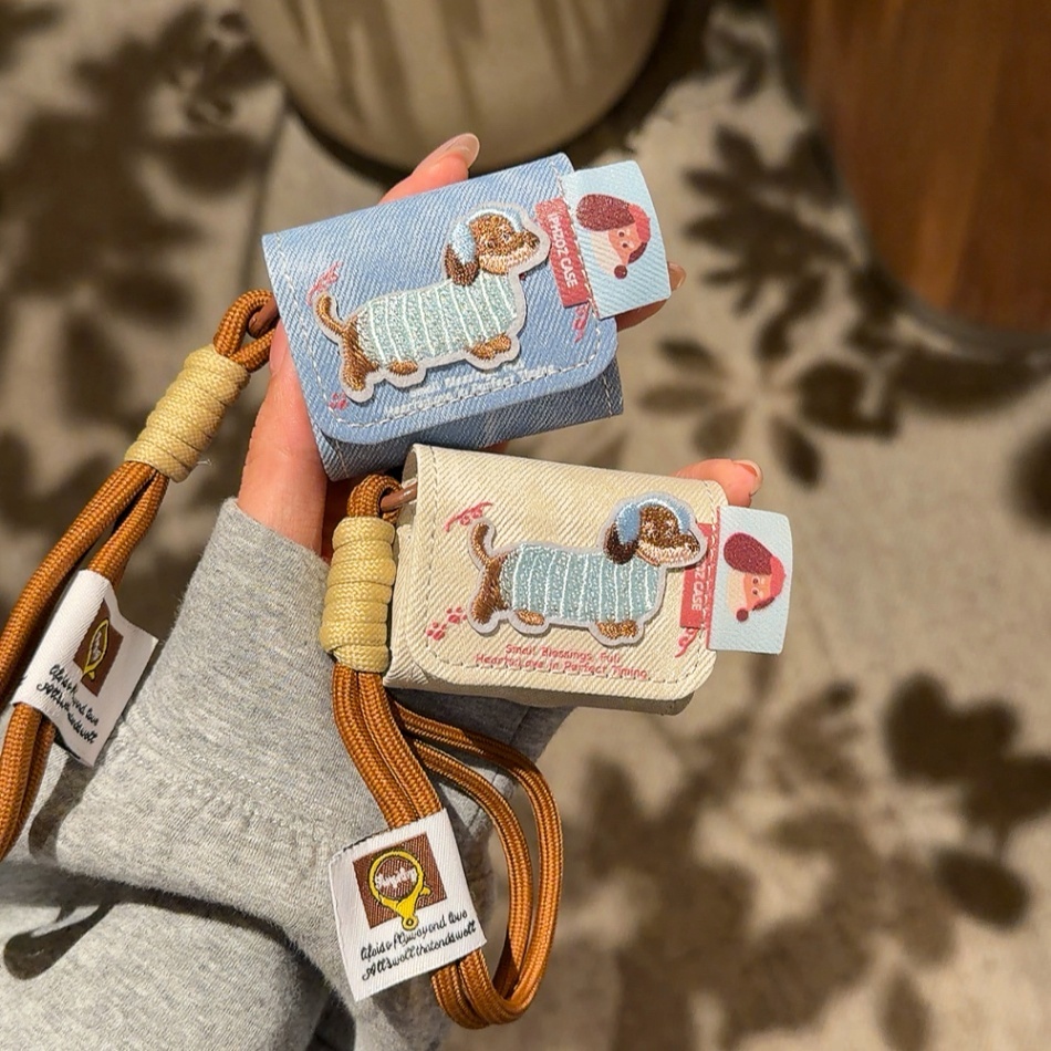 原创皮质刺绣狗适用airpods4/3卡通耳机套pro二代airpodspro2趣味保护套新苹果无线蓝牙三代防摔皮质