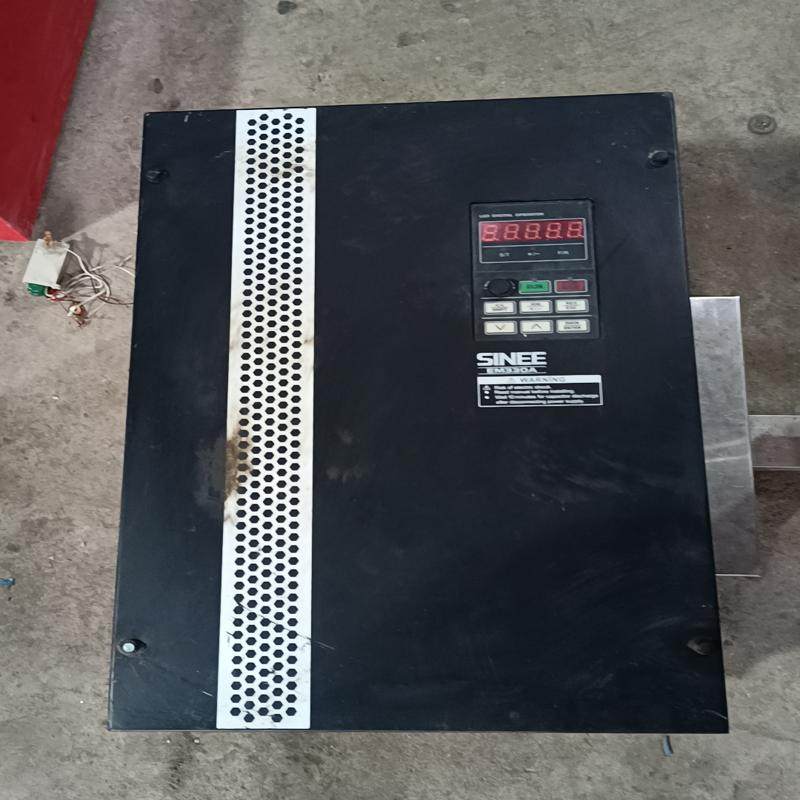 议价，EM330A-037-3C，37KW，有一台功能