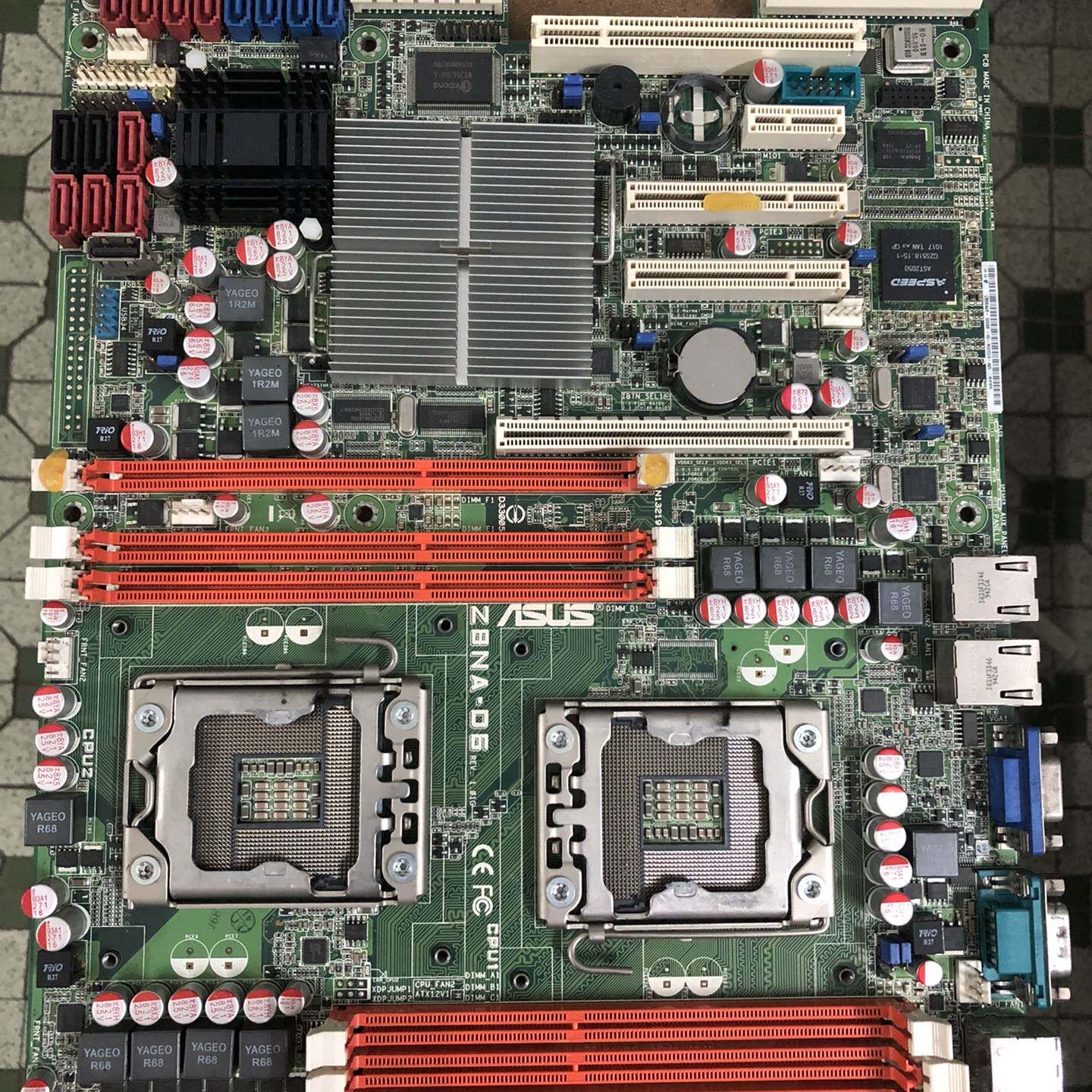 议价华硕Z8NA-D6双路 x58主板，功能完好，无水