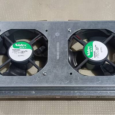 议价Nidec TA450DC风扇，成色很好。看好下单，