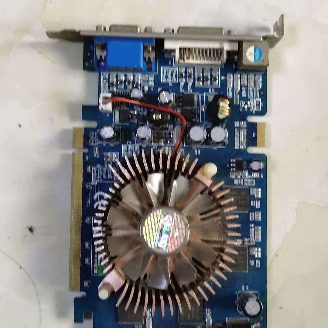 议价GF7300GT,128,agp显卡