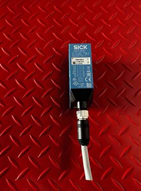 议价德国SICK西克色标传感器CS84-N3612，实物拍