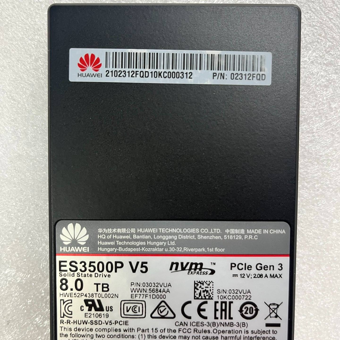 议价8TB ES3500P V5 SSD固态硬盘02312F