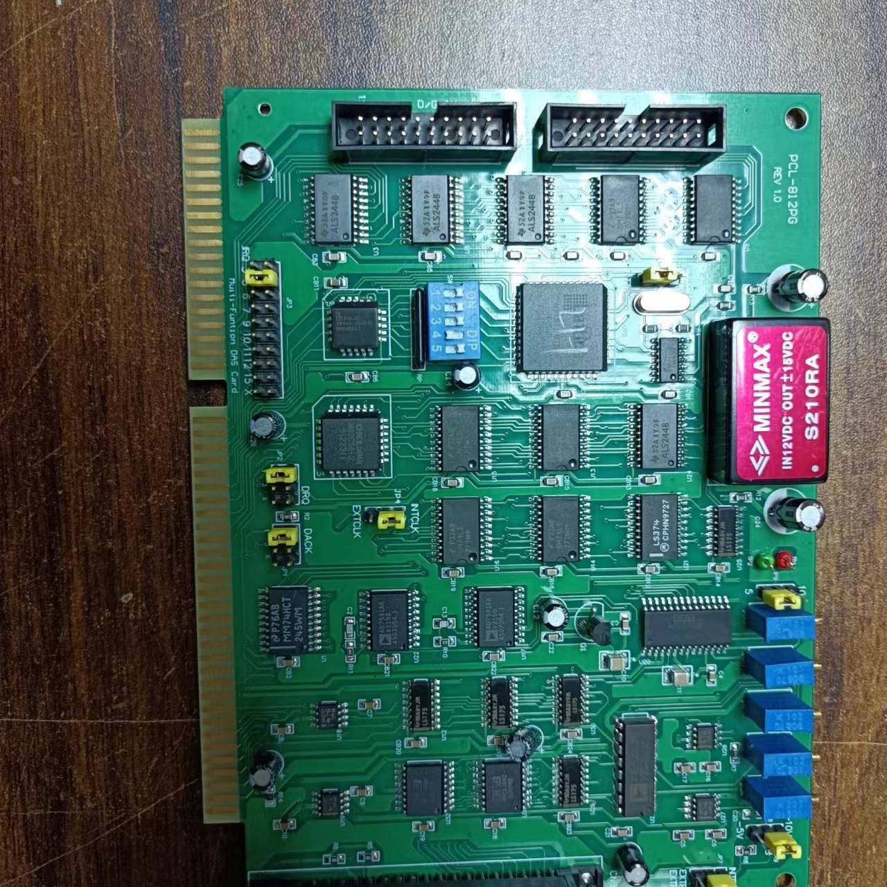 议价版本L8112PG 12位多功能DAS卡，DB37孔