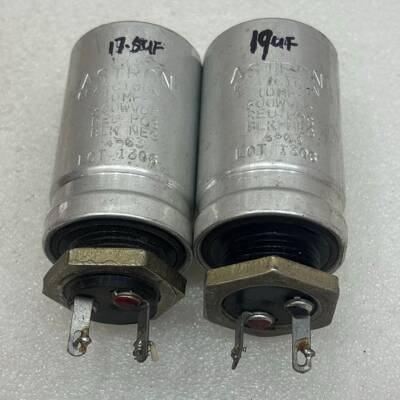 议价美国刻字ASTRON 10UF 300V电解一对：尺寸35X
