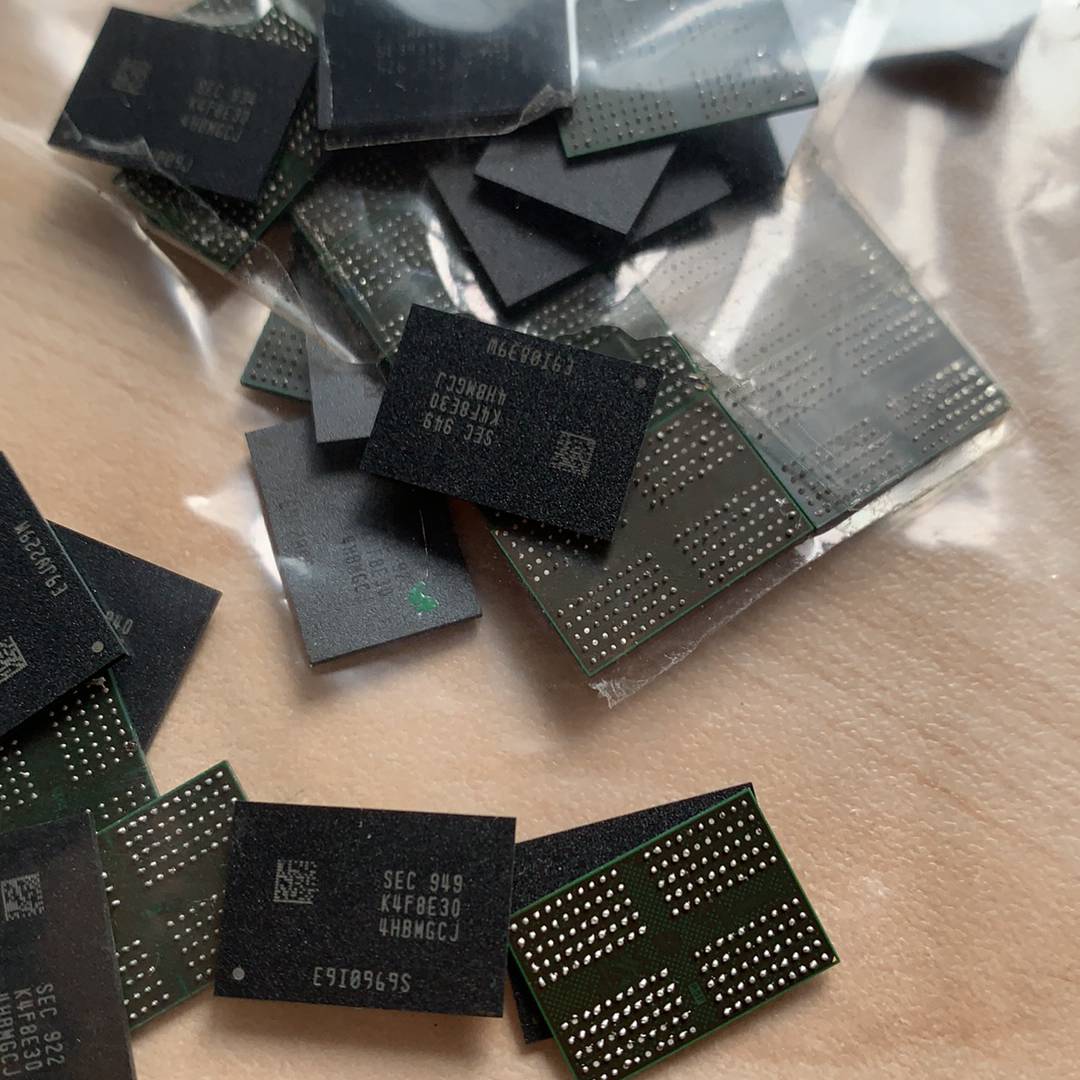 议价SEC，K4F8E30，拆机包好，50个