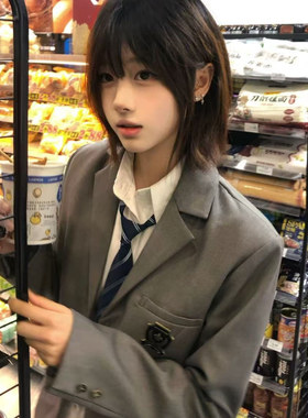 本治高等原创 冶本中*绀灰色三粒扣西服学院风jk制服百搭收腰外套