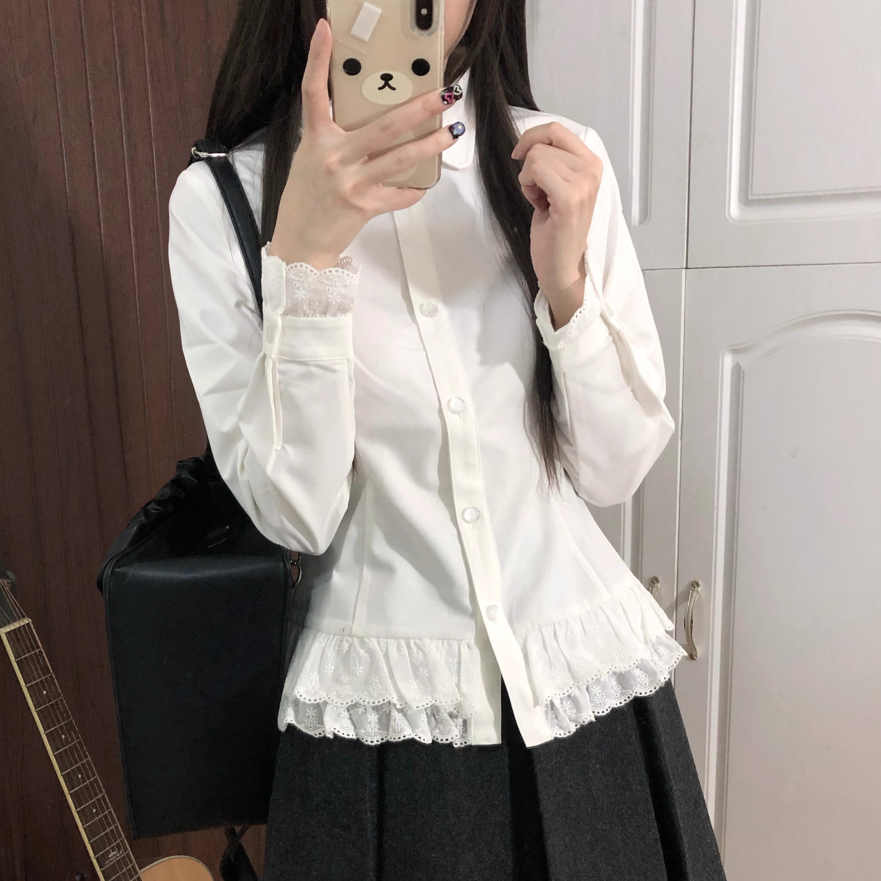 赫礼颂本治高等原创jk制服格雷系内搭蕾丝边衬衫叠穿秋冬显瘦优雅