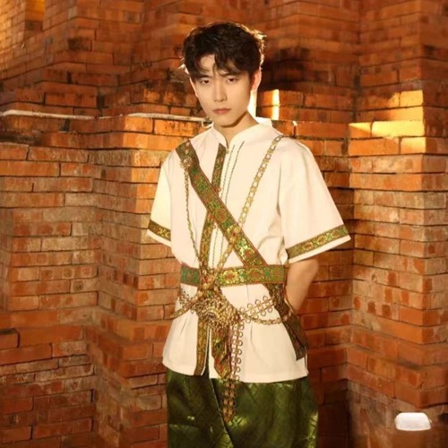 傣族成人男装泰式风格主题