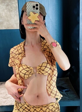 泳衣女美式复古辣妹分体黄色格纹比基尼四件套小胸聚拢海边度假风